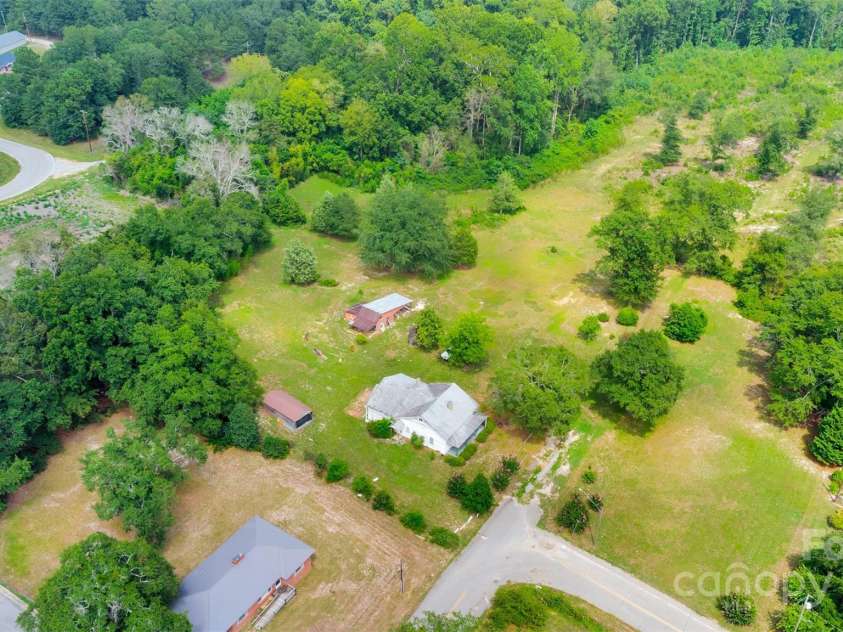 113 Jones Street, Kershaw, SC 29067.  MLS# CAR4290146, YatesRealty ID 33484. 