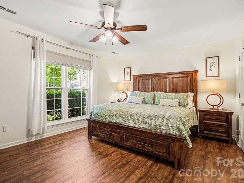 8521 Milton Morris Drive, Charlotte, NC 28227.  MLS# CAR4393903, YatesRealty ID 33485. 
