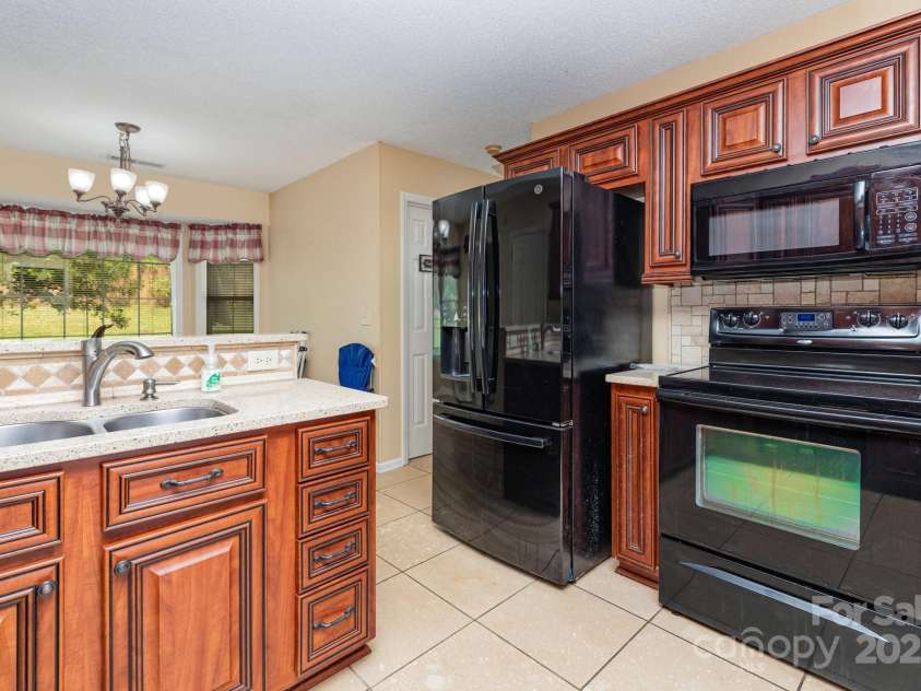 9819 Edwards Place, Mint Hill, NC 28227.  MLS# CAR4280358, YatesRealty ID 33485. 