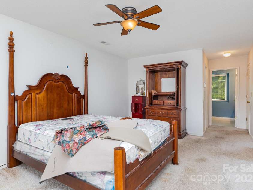 9819 Edwards Place, Mint Hill, NC 28227.  MLS# CAR4280358, YatesRealty ID 33485. 