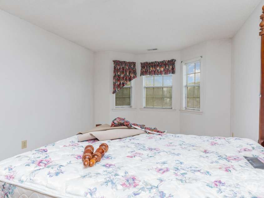 9819 Edwards Place, Mint Hill, NC 28227.  MLS# CAR4280358, YatesRealty ID 33485. 