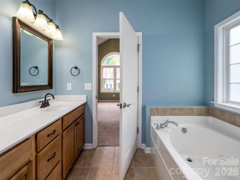 25 Driftstone Circle, Arden, NC 28704.  MLS# CAR4397076, YatesRealty ID 33486. 