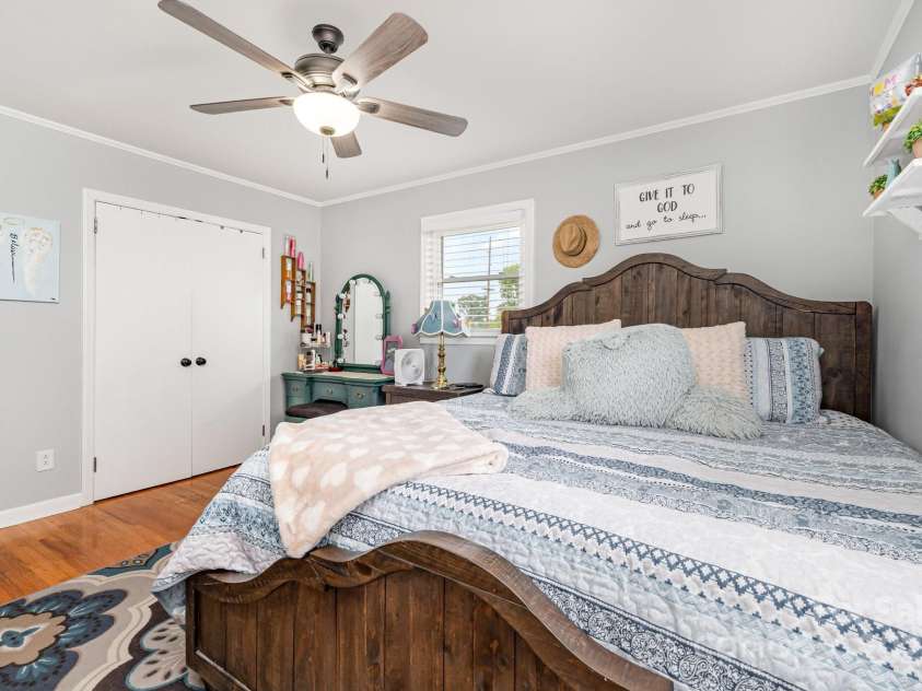 4206 Flowes Store Road, Concord, NC 28025.  MLS# CAR4291656, YatesRealty ID 33486. Primary bedroom
