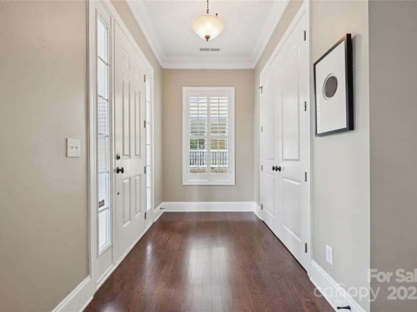 12525 Druids Glen Drive, Pineville, NC 28134.  MLS# CAR4319918, YatesRealty ID 33487. 