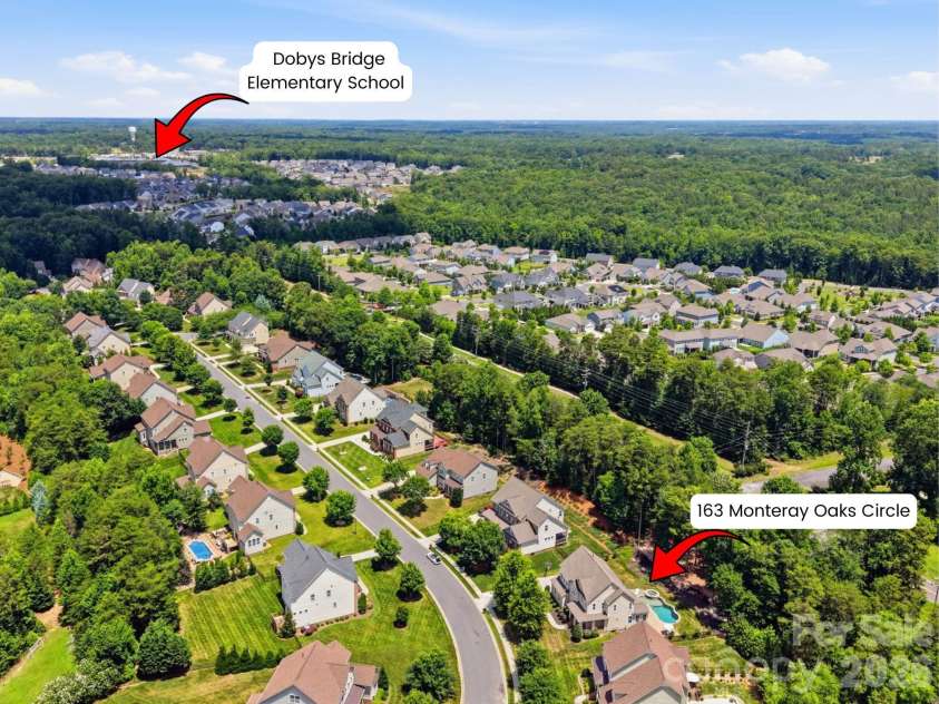163 Monteray Oaks Circle, Fort Mill, SC 29715.  MLS# CAR4386895, YatesRealty ID 33489. 