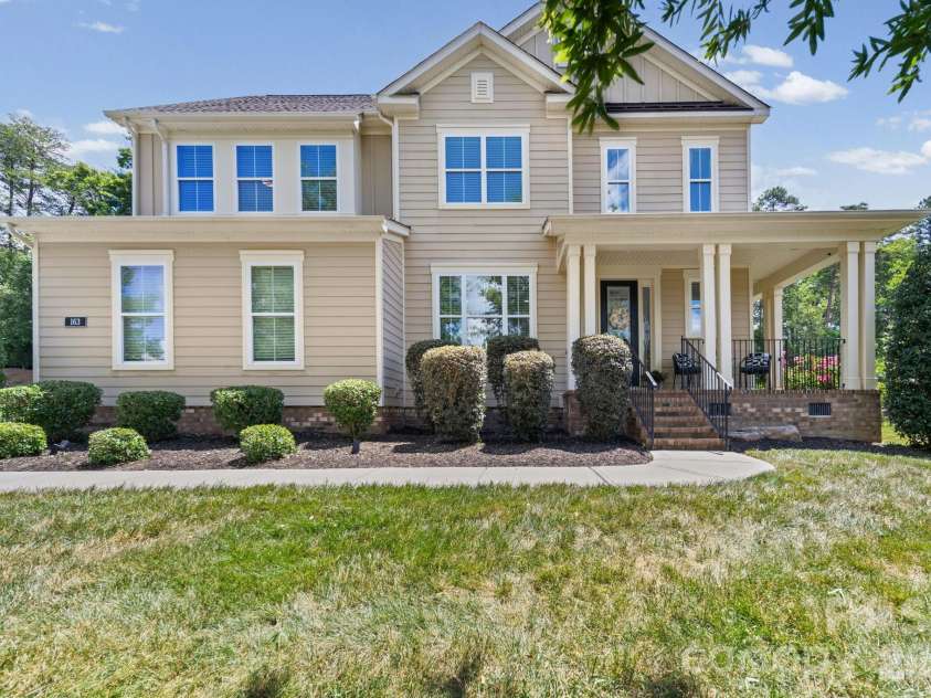 163 Monteray Oaks Circle, Fort Mill, SC 29715.  MLS# CAR4386895, YatesRealty ID 33489. 