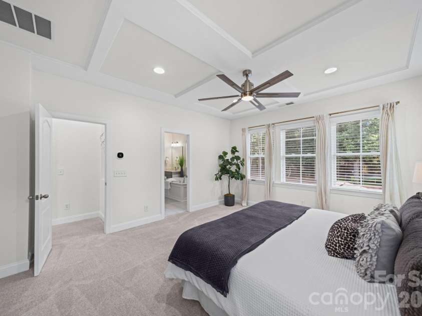 163 Monteray Oaks Circle, Fort Mill, SC 29715.  MLS# CAR4386895, YatesRealty ID 33489. Primary Bedroom