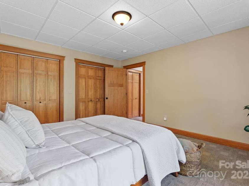 147 Brantley Branch Lane, Waynesville, NC 28786.  MLS# CAR4275100, YatesRealty ID 3349. 