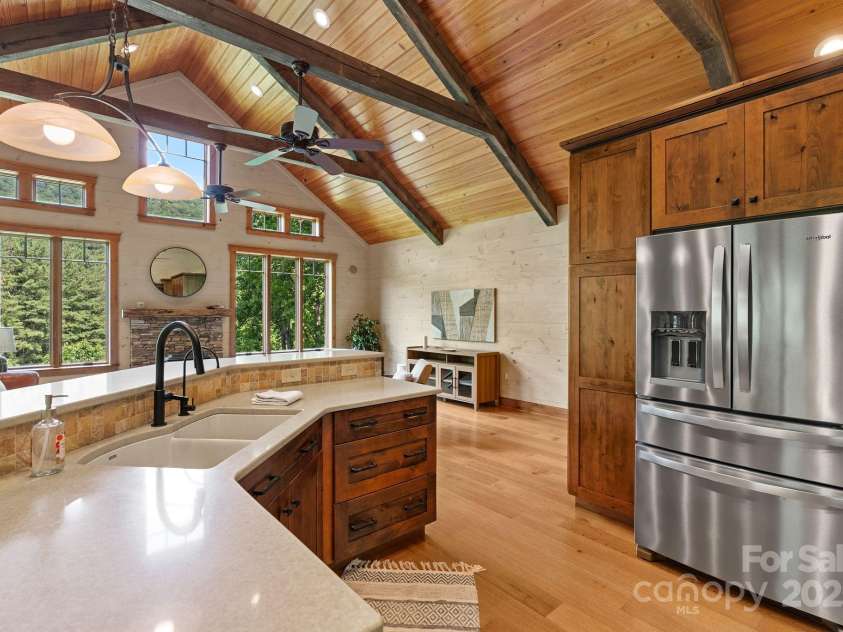 147 Brantley Branch Lane, Waynesville, NC 28786.  MLS# CAR4275100, YatesRealty ID 3349. Quartz counters and stainless appliances