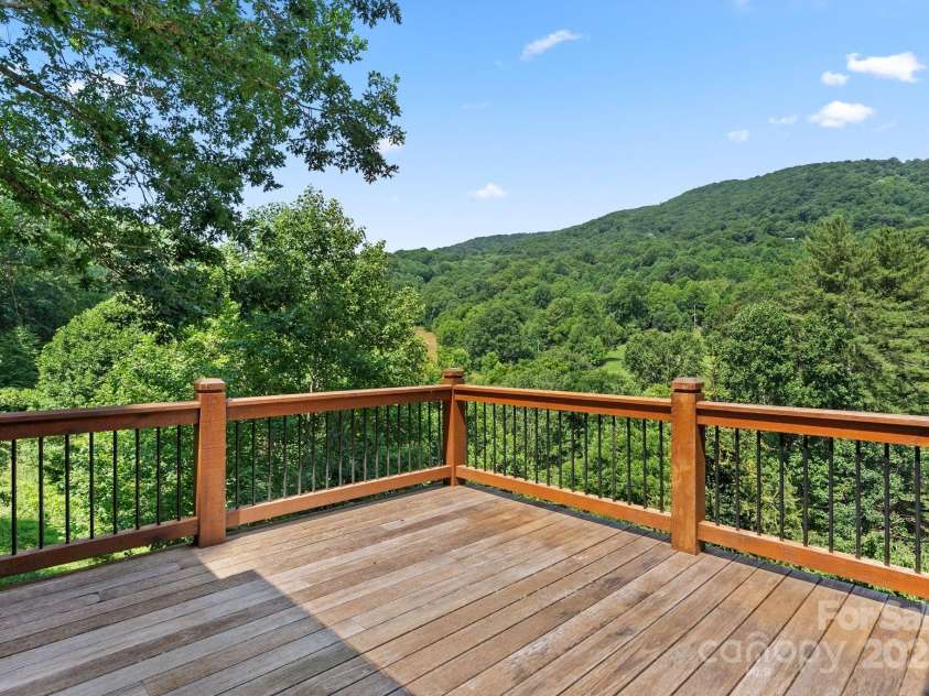 147 Brantley Branch Lane, Waynesville, NC 28786.  MLS# CAR4275100, YatesRealty ID 3349. Serene landscape overlooking gorgeous mountains