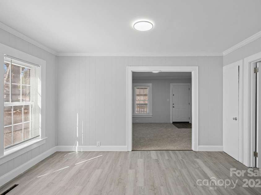 310 Pineview Street, Kannapolis, NC 28083.  MLS# CAR4234339, YatesRealty ID 3349. 