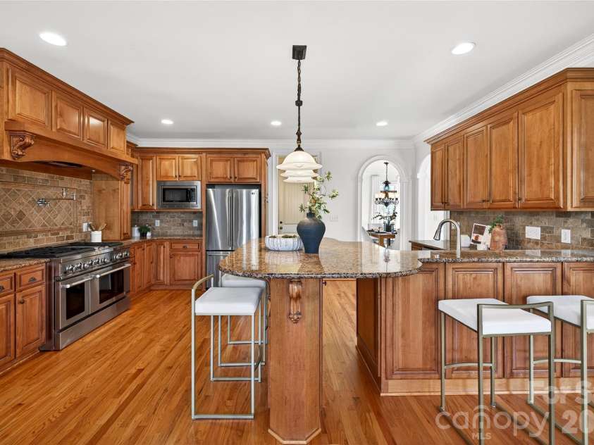 6565 Robin Hollow Drive, Mint Hill, NC 28227.  MLS# CAR4338136, YatesRealty ID 3349. 