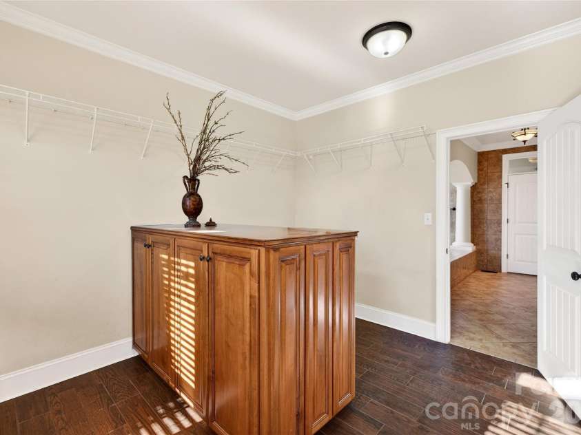 6565 Robin Hollow Drive, Mint Hill, NC 28227.  MLS# CAR4338136, YatesRealty ID 3349. 