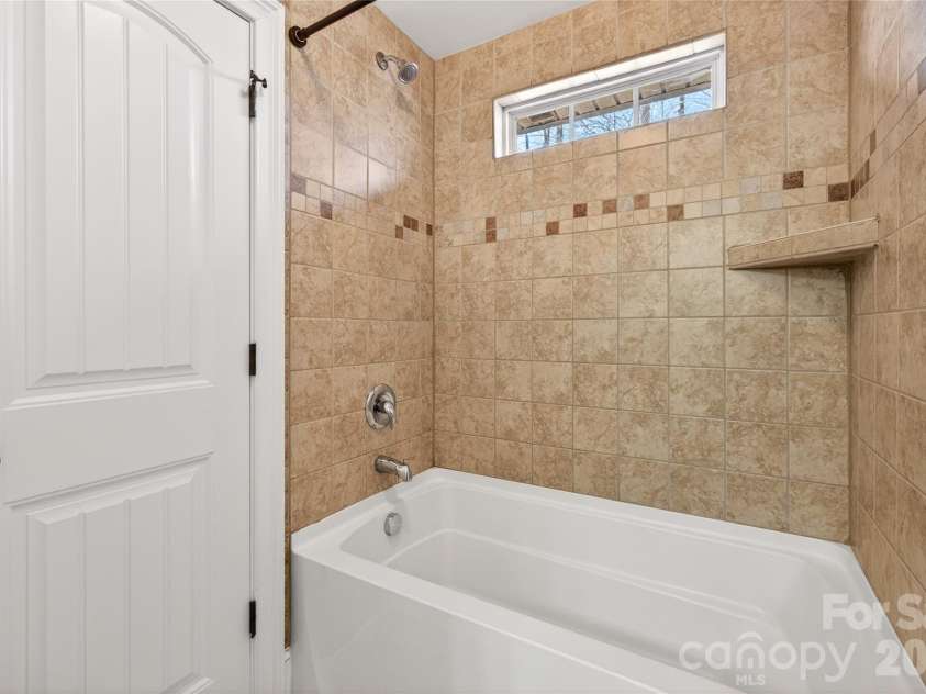 6565 Robin Hollow Drive, Mint Hill, NC 28227.  MLS# CAR4338136, YatesRealty ID 3349. 