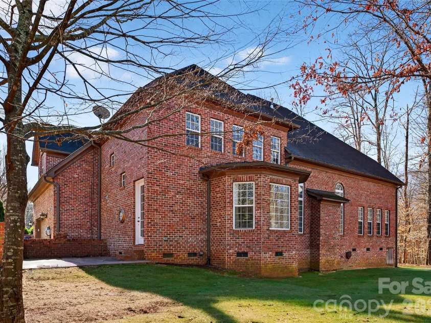 6565 Robin Hollow Drive, Mint Hill, NC 28227.  MLS# CAR4338136, YatesRealty ID 3349. 