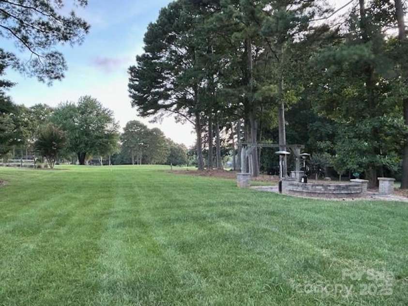 7984 Ravenwood Lane, Stanley, NC 28164.  MLS# CAR4282502, YatesRealty ID 33490. 