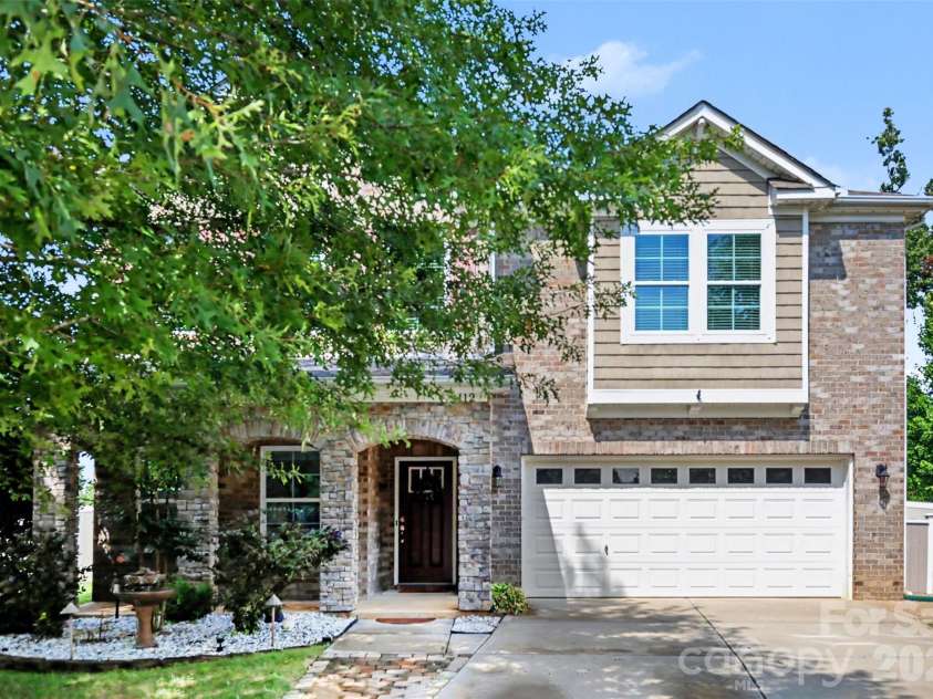 112 Elysian Estate Court, Mooresville, NC 28115.  MLS# CAR4417850, YatesRealty ID 33491. 