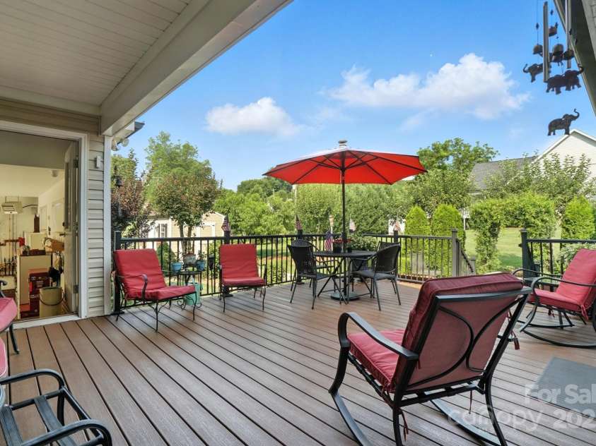 402 Walnut Street, China Grove, NC 28023.  MLS# CAR4273181, YatesRealty ID 33491. 