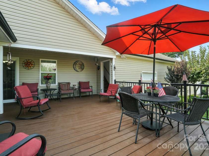 402 Walnut Street, China Grove, NC 28023.  MLS# CAR4273181, YatesRealty ID 33491. 