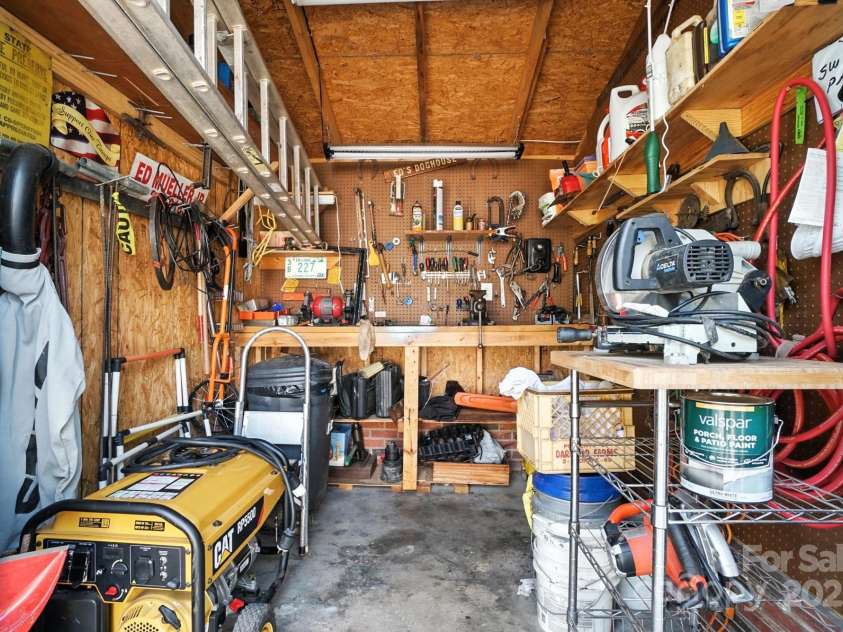 402 Walnut Street, China Grove, NC 28023.  MLS# CAR4273181, YatesRealty ID 33491. 