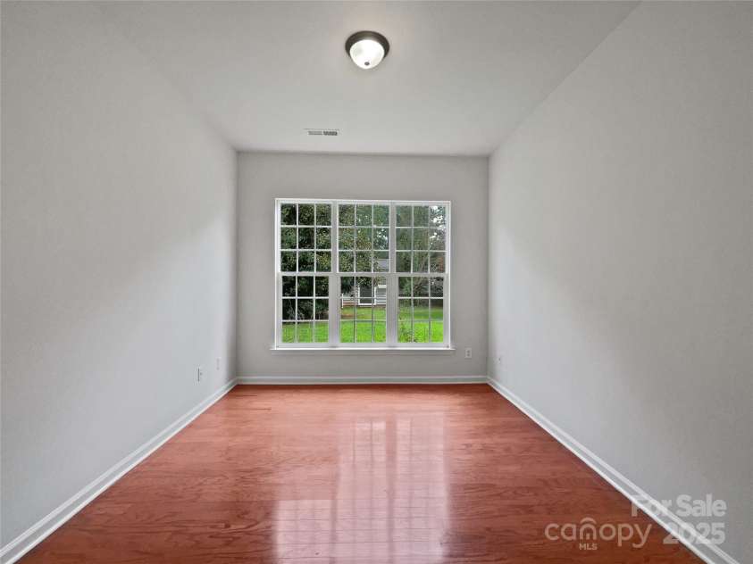 18414 Victoria Bay Drive, Cornelius, NC 28031.  MLS# CAR4260645, YatesRealty ID 33493. 