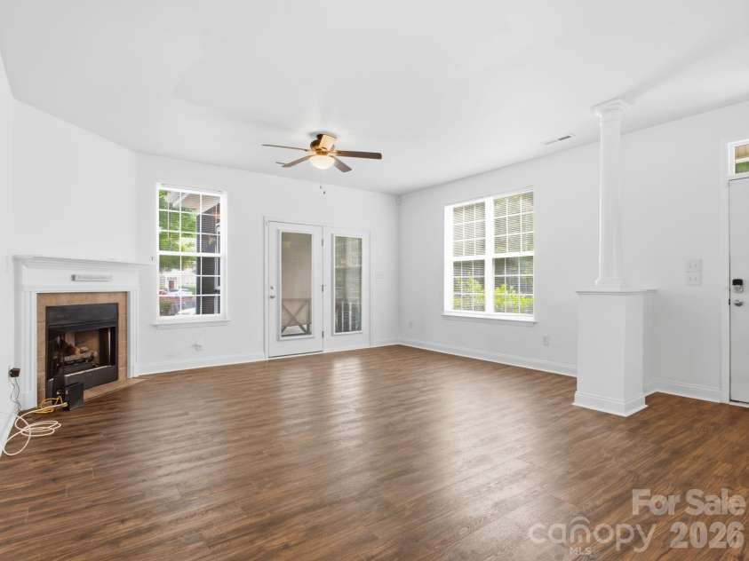 921 Ashworth Drive, Gastonia, NC 28054.  MLS# CAR4380678, YatesRealty ID 33493. 