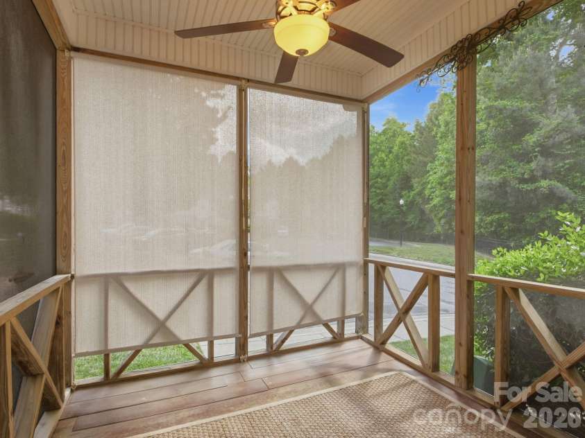 921 Ashworth Drive, Gastonia, NC 28054.  MLS# CAR4380678, YatesRealty ID 33493. 