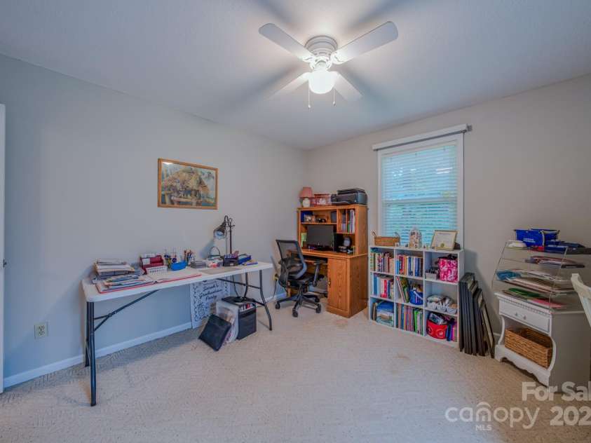 345 Sycamore Ridge Drive, Mars Hill, NC 28754.  MLS# CAR4288086, YatesRealty ID 33497. 