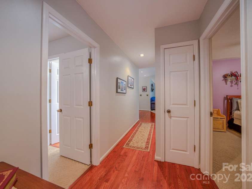 345 Sycamore Ridge Drive, Mars Hill, NC 28754.  MLS# CAR4288086, YatesRealty ID 33497. 