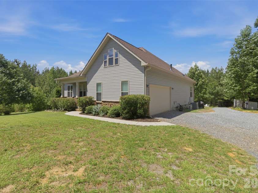 881 Reservation Road, Rock Hill, SC 29730.  MLS# CAR4396389, YatesRealty ID 33497. 