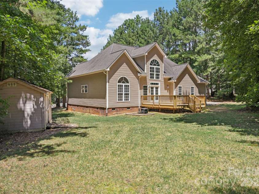 2055 Sunswept Lane, York, SC 29745.  MLS# CAR4276361, YatesRealty ID 33498. Backyard