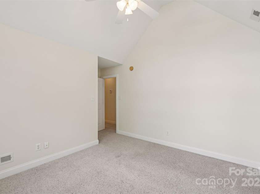 2055 Sunswept Lane, York, SC 29745.  MLS# CAR4276361, YatesRealty ID 33498. Bedroom 3