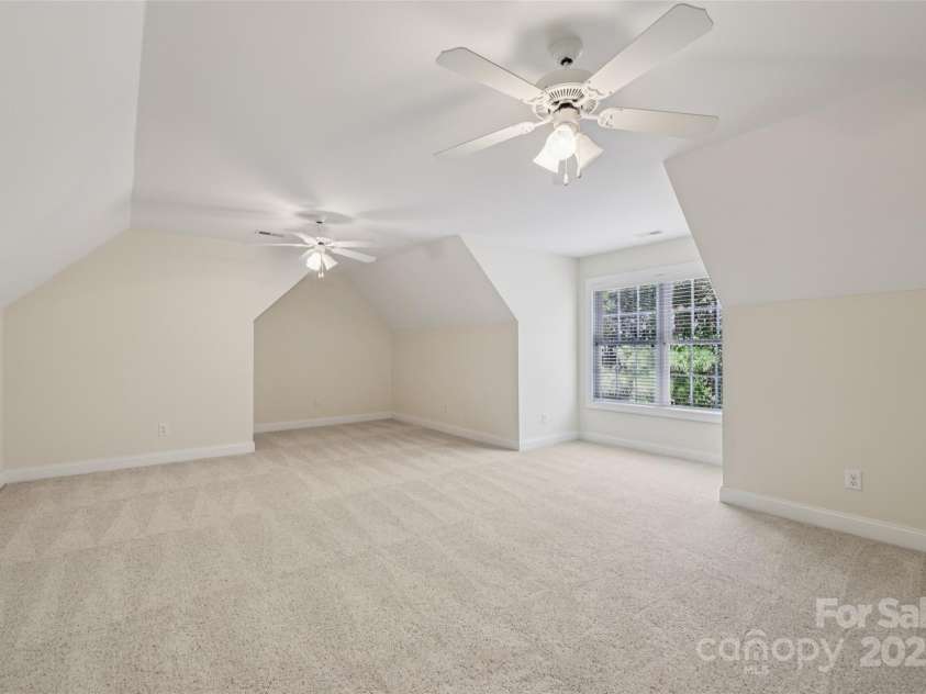 2055 Sunswept Lane, York, SC 29745.  MLS# CAR4276361, YatesRealty ID 33498. Bonus/Flex Space