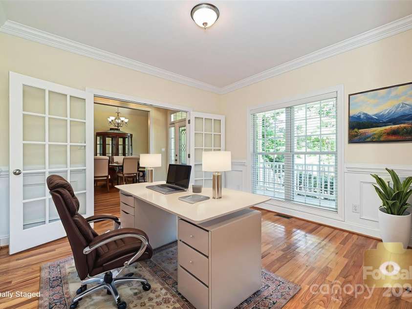 2055 Sunswept Lane, York, SC 29745.  MLS# CAR4276361, YatesRealty ID 33498. Staged Office