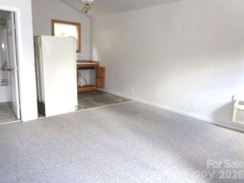 47 Integrity Mountain Road, Otto, NC 28763.  MLS# CAR4393310, YatesRealty ID 33498. 