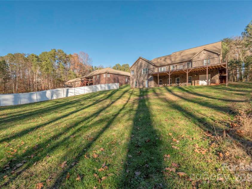 1350 Kensington Circle, Newton, NC 28658.  MLS# CAR4207985, YatesRealty ID 335. 