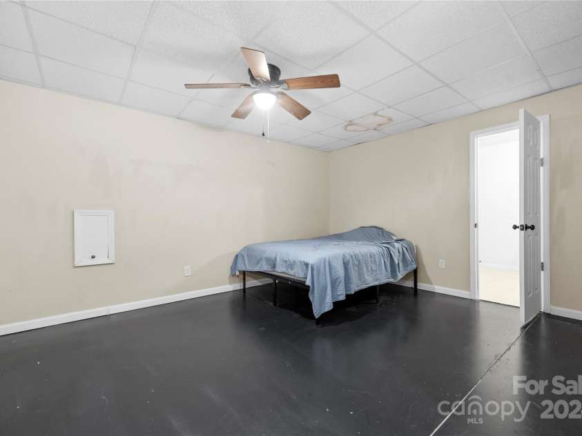 1350 Kensington Circle, Newton, NC 28658.  MLS# CAR4207985, YatesRealty ID 335. Bedroom 6