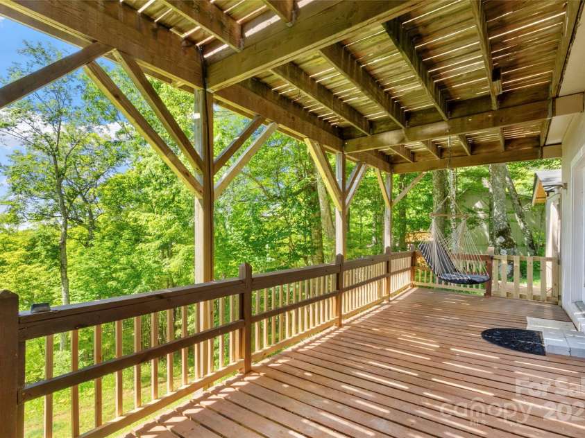 894 Mckinney Gap Drive, Mars Hill, NC 28754.  MLS# CAR4289734, YatesRealty ID 335. 