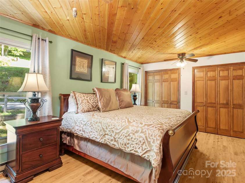 894 Mckinney Gap Drive, Mars Hill, NC 28754.  MLS# CAR4289734, YatesRealty ID 335. 