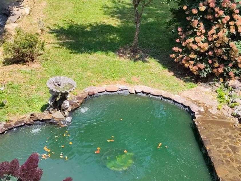 814 Barkers Creek Road, Whittier, NC 28789.  MLS# CAR4325826, YatesRealty ID 3350. 