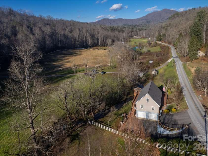 814 Barkers Creek Road, Whittier, NC 28789.  MLS# CAR4325826, YatesRealty ID 3350. 