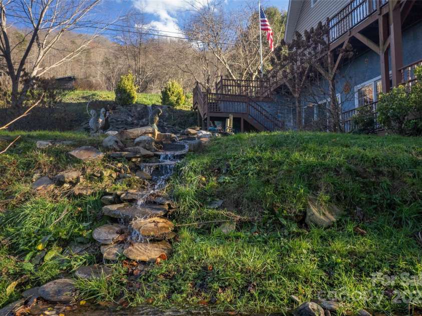 814 Barkers Creek Road, Whittier, NC 28789.  MLS# CAR4325826, YatesRealty ID 3350. 