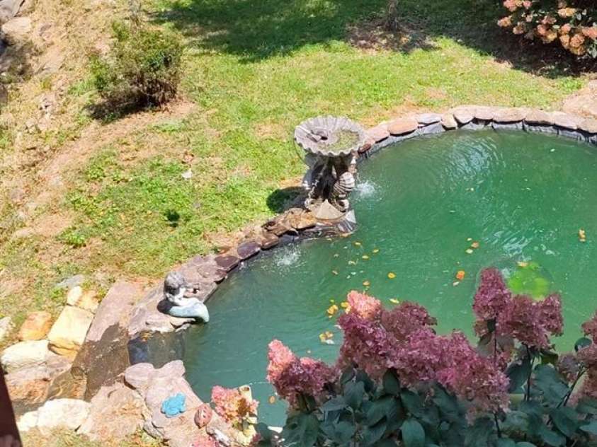 814 Barkers Creek Road, Whittier, NC 28789.  MLS# CAR4325826, YatesRealty ID 3350. 