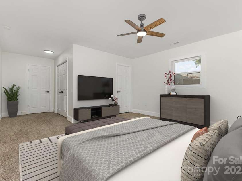 2733 Englehardt Street, Charlotte, NC 28216.  MLS# CAR4283426, YatesRealty ID 33500. Virtually Staged