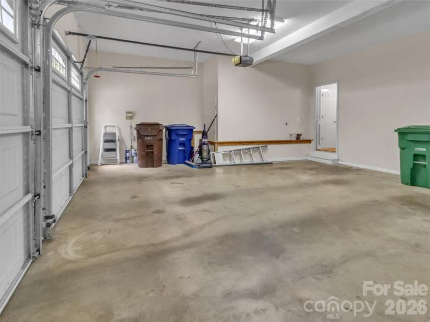 9 Hickory Ridge, Fletcher, NC 28732.  MLS# CAR4395833, YatesRealty ID 33500. Two car garage