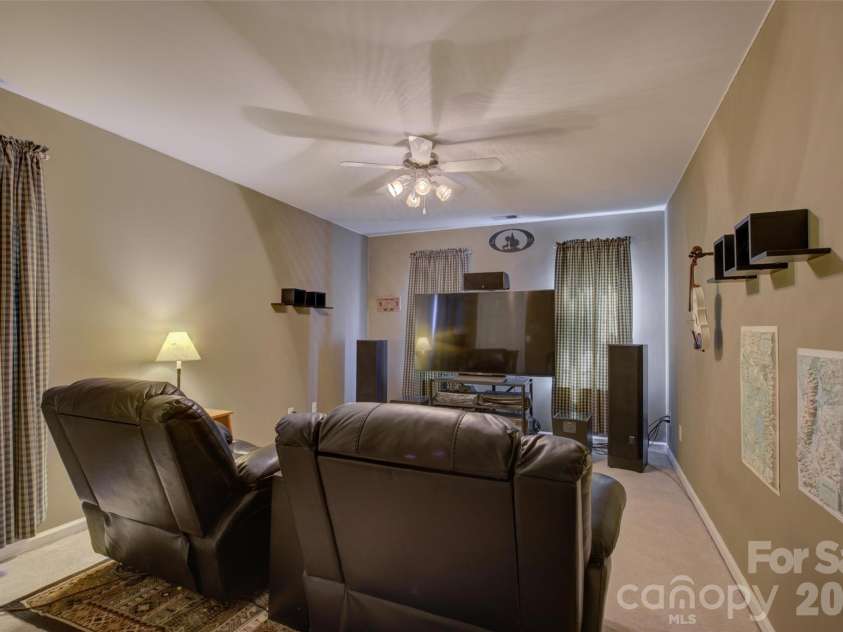 11611 Knightsdale Drive, Charlotte, NC 28277.  MLS# CAR4393388, YatesRealty ID 33502. Bedroom 4