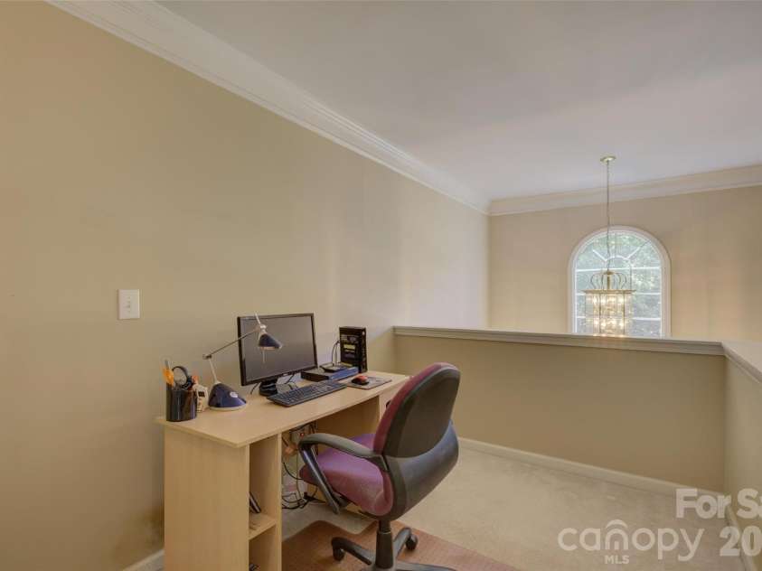 11611 Knightsdale Drive, Charlotte, NC 28277.  MLS# CAR4393388, YatesRealty ID 33502. Loft / Office / Study Area.