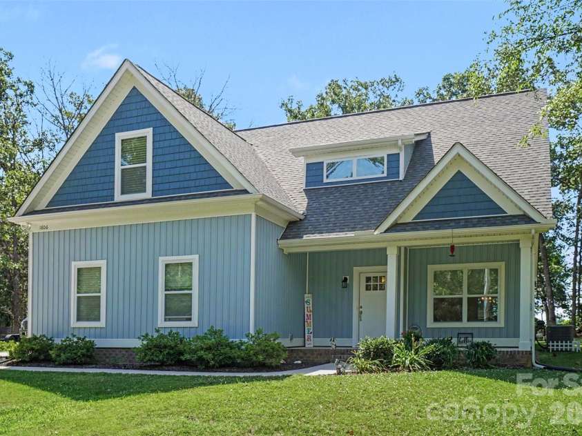 1806 Marshville Olive Branch Road, Marshville, NC 28103.  MLS# CAR4393804, YatesRealty ID 33503. 