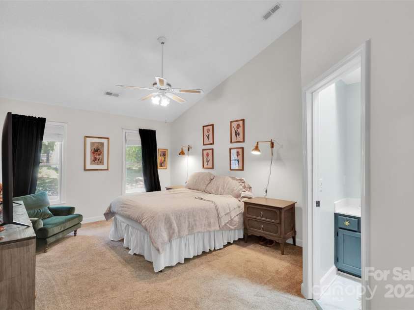 2725 Kirkholm Drive, Matthews, NC 28105.  MLS# CAR4280799, YatesRealty ID 33503. Primary bedroom