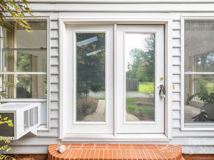 135 Robedo Road, Mount Gilead, NC 27306.  MLS# CAR4293182, YatesRealty ID 33504. 